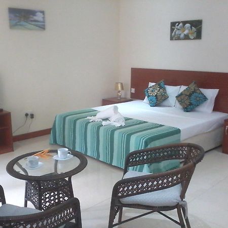 Precious Residence C - Self-Catering Studio Виктория Екстериор снимка